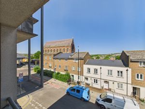 Photo 25- click for photo gallery